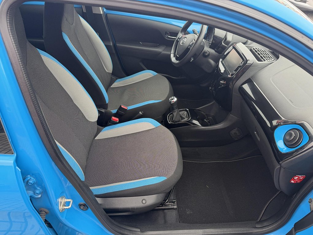 Toyota Aygo 1.0i 