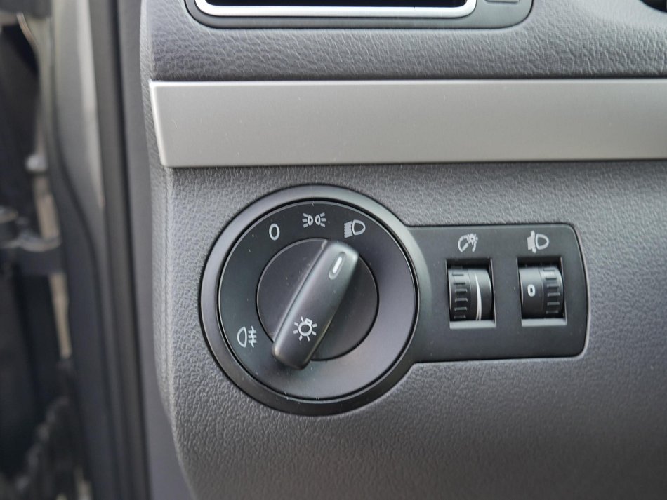 Volkswagen Touran 1.4TSi Trendline