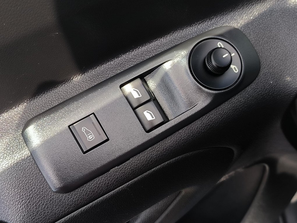 Peugeot Partner 1.5HDi  DÍLNA