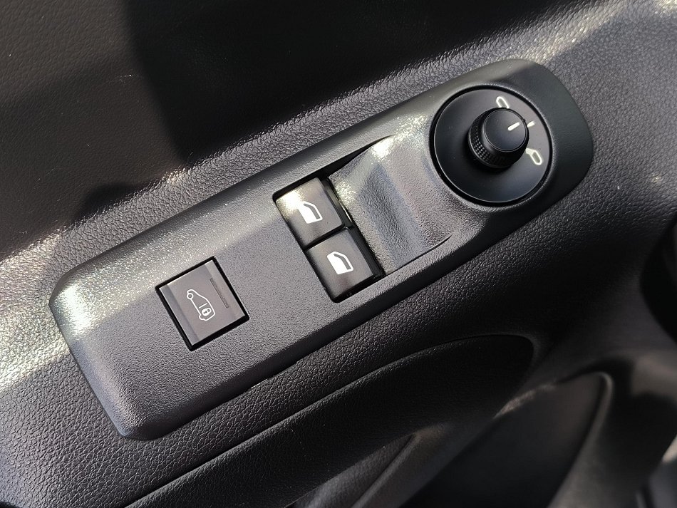 Peugeot Partner 1.5HDi  DÍLNA
