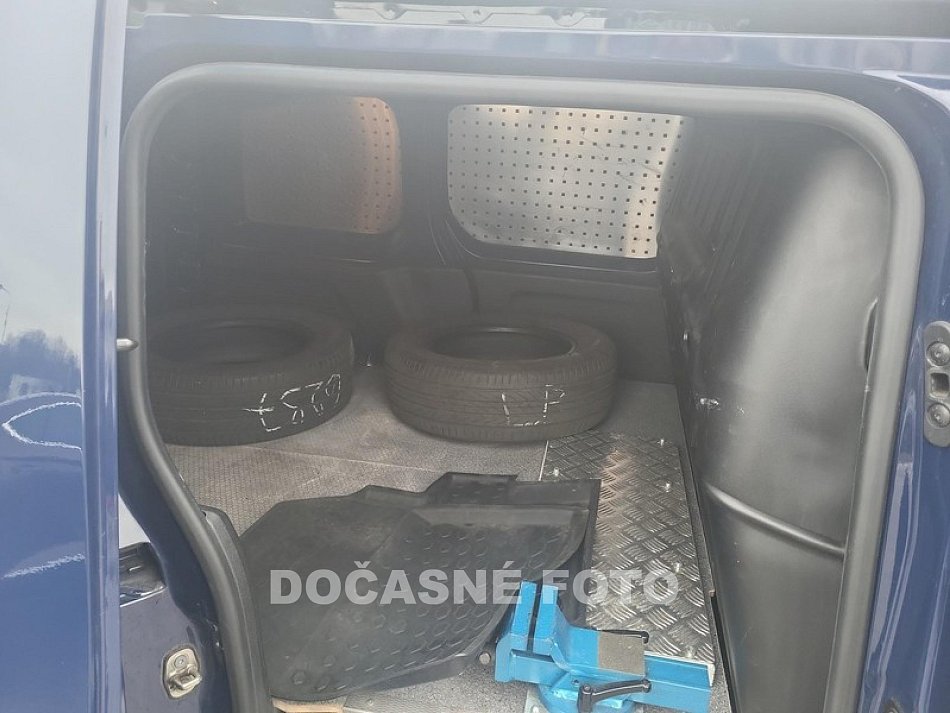 Peugeot Partner 1.5HDi  L1 malá dílna