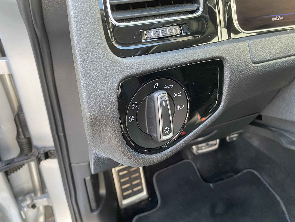 Volkswagen Golf 1.5 TSi Join