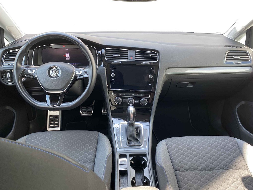 Volkswagen Golf 1.5 TSi Join