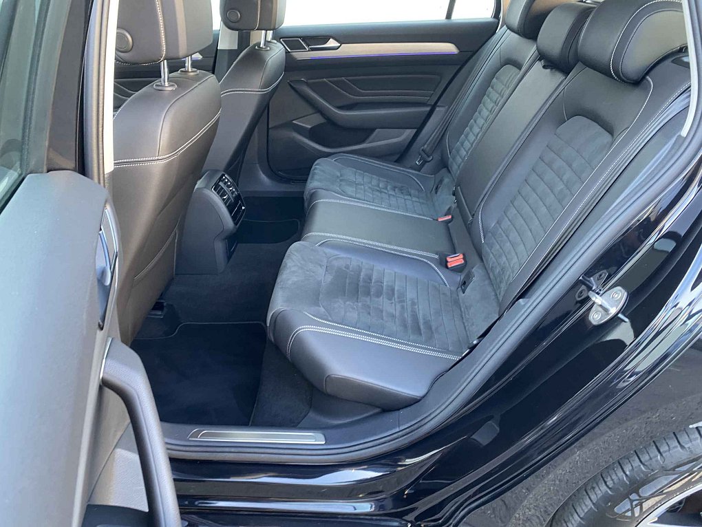 Volkswagen Passat 2.0 TDi Elegance
