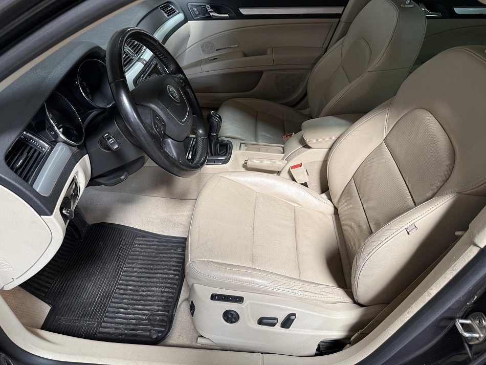 Škoda Superb II 2.0 TDi  4x4