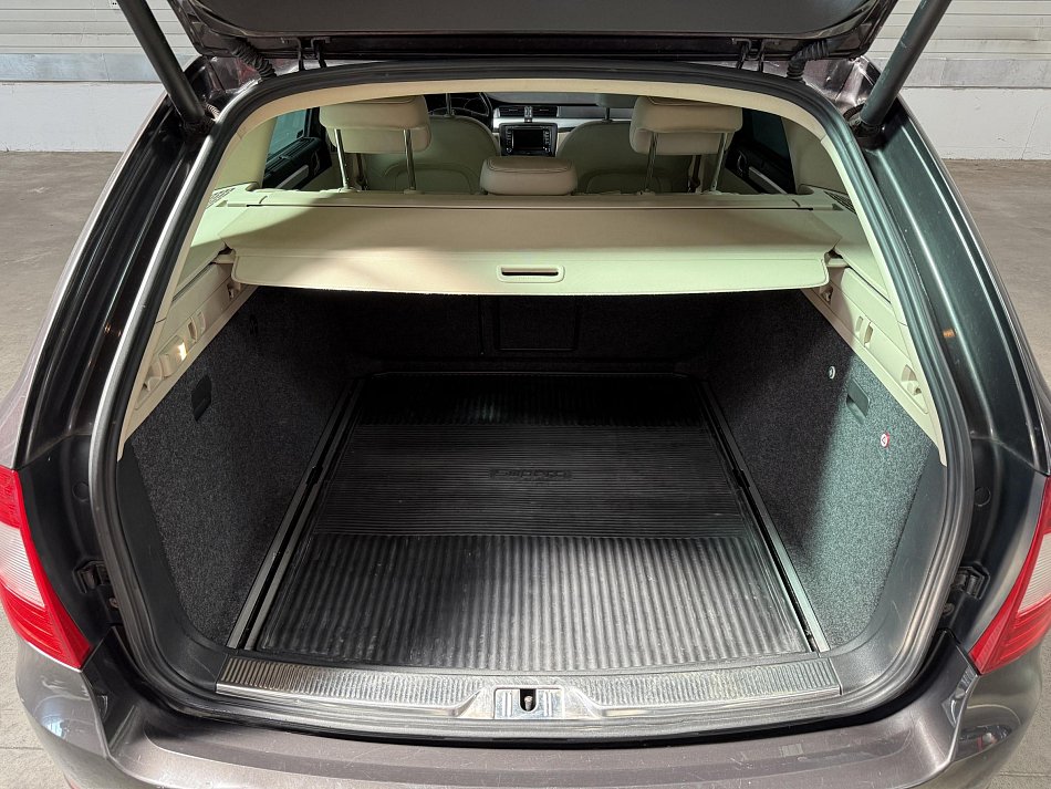 Škoda Superb II 2.0 TDi  4x4