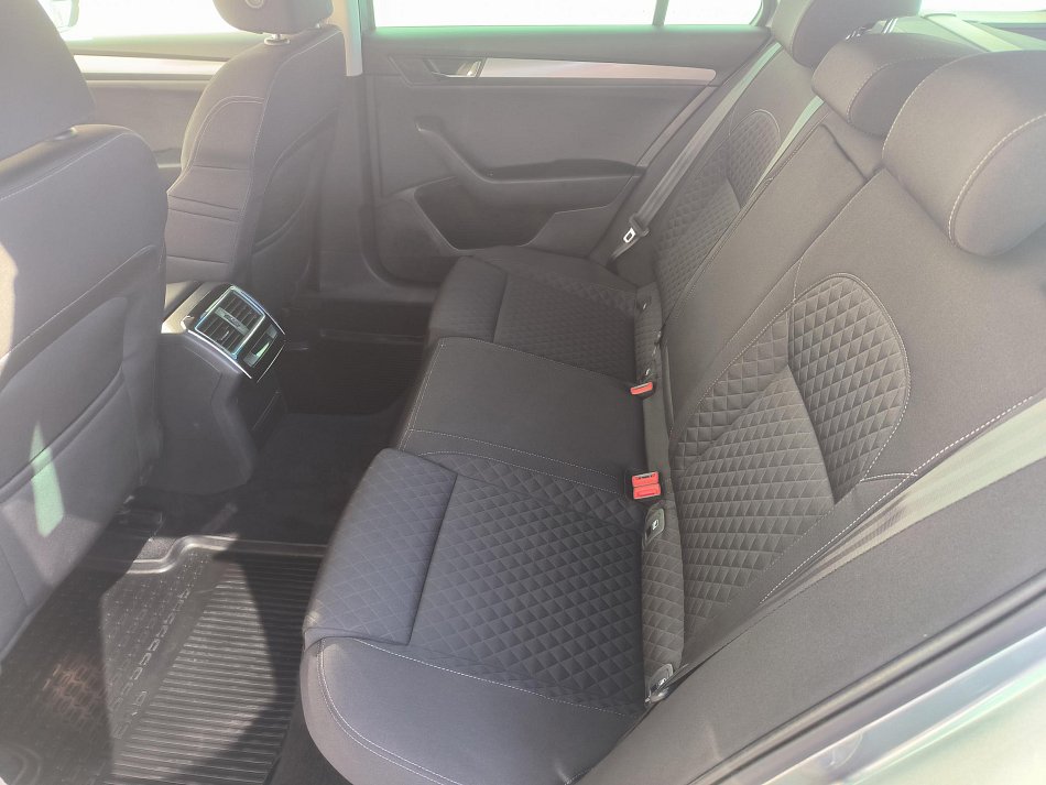 Škoda Superb III 2.0 TDi Style 4x4