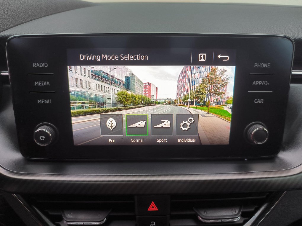 Škoda Scala 1.0 TSI Monte Carlo