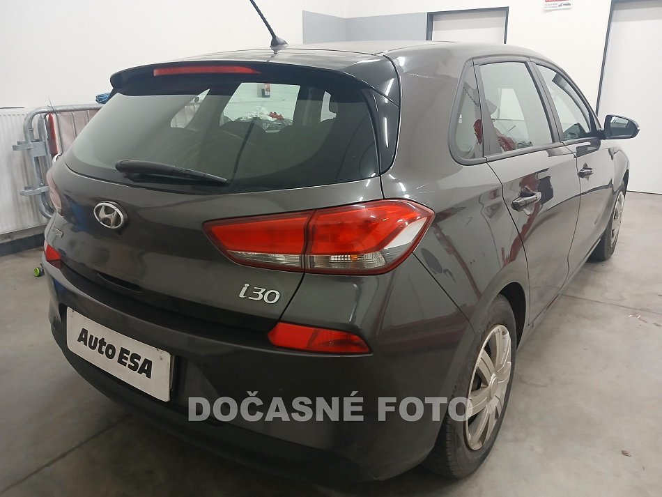 Hyundai I30 1.0i 