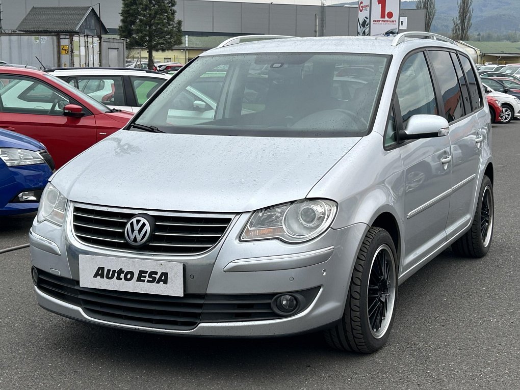 Volkswagen Touran 2.0TDi 