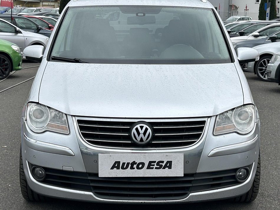 Volkswagen Touran 2.0TDi 
