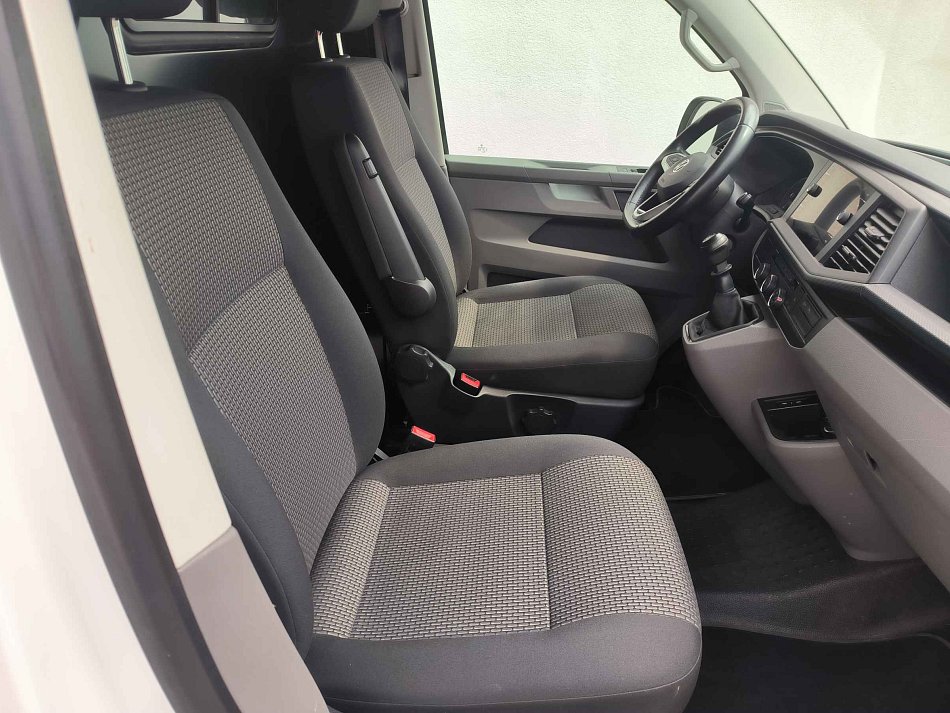 Volkswagen Transporter 2.0TDi  T6.1