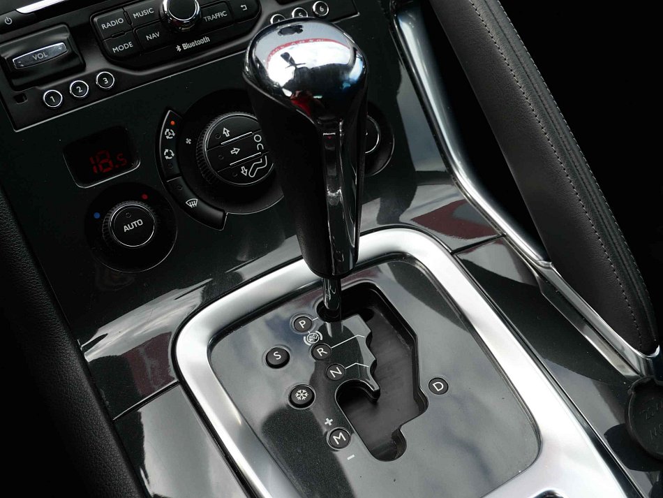 Peugeot 3008 1.6HDi 