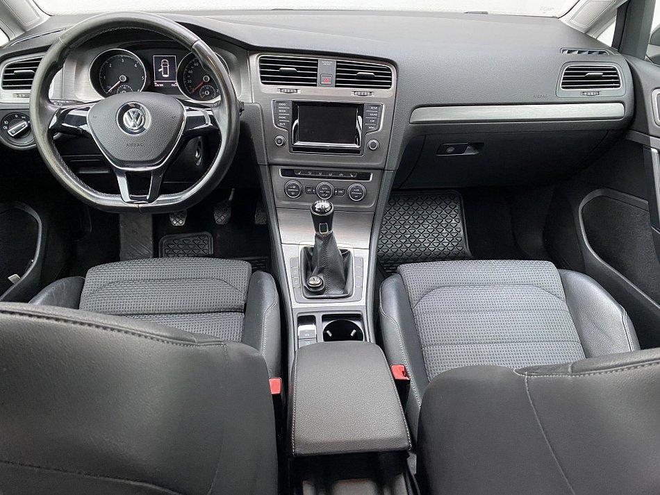 Volkswagen Golf 1.6 TDi Comfortline 4x4