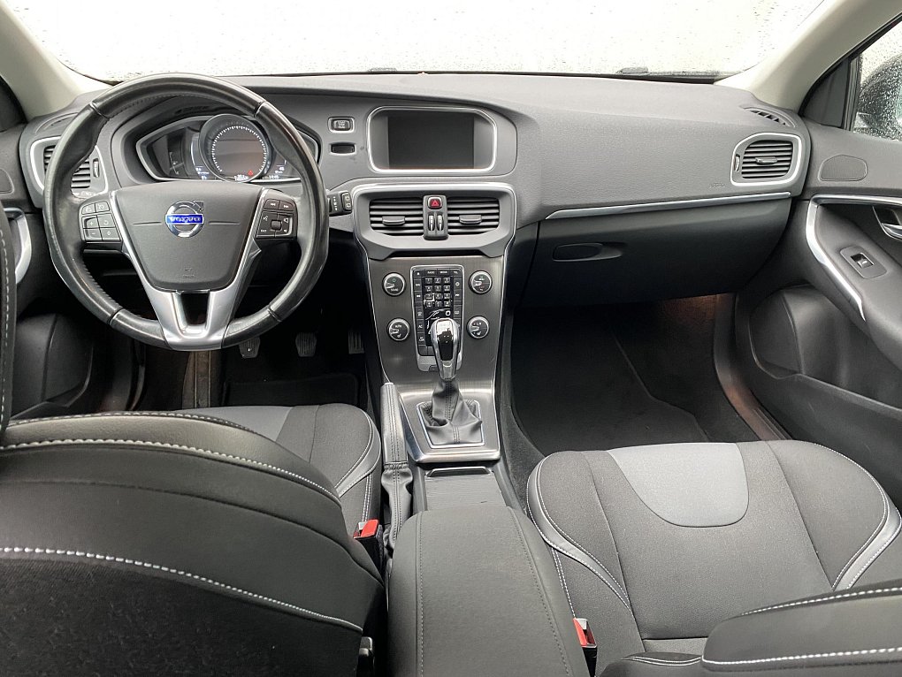 Volvo V40 2.0 D Momentum