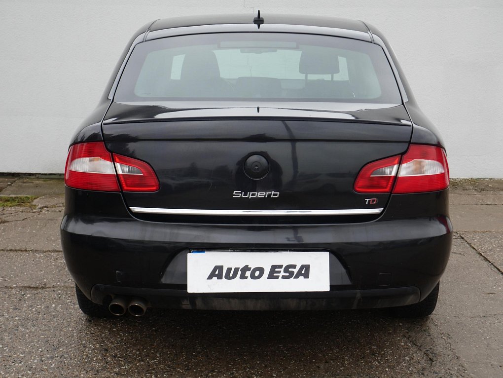 Škoda Superb II 2.0 TDi Ambition