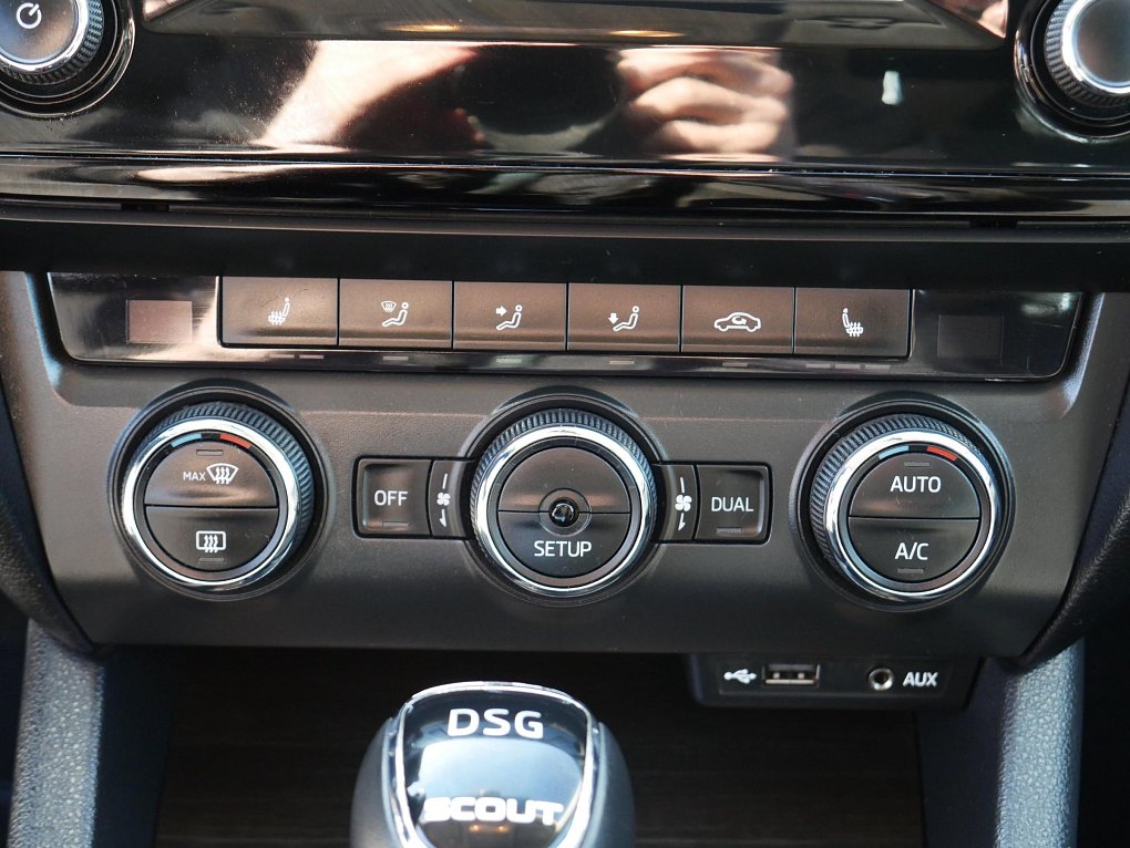 Škoda Octavia III 2.0 TDi Scout 4x4