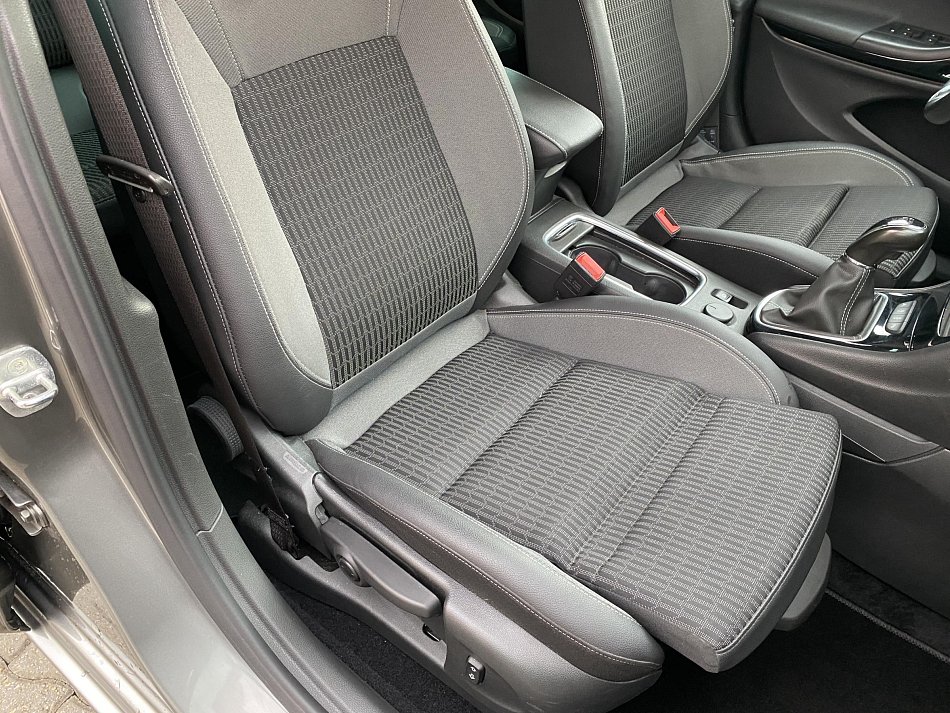 Opel Astra 1.5 CDTi 