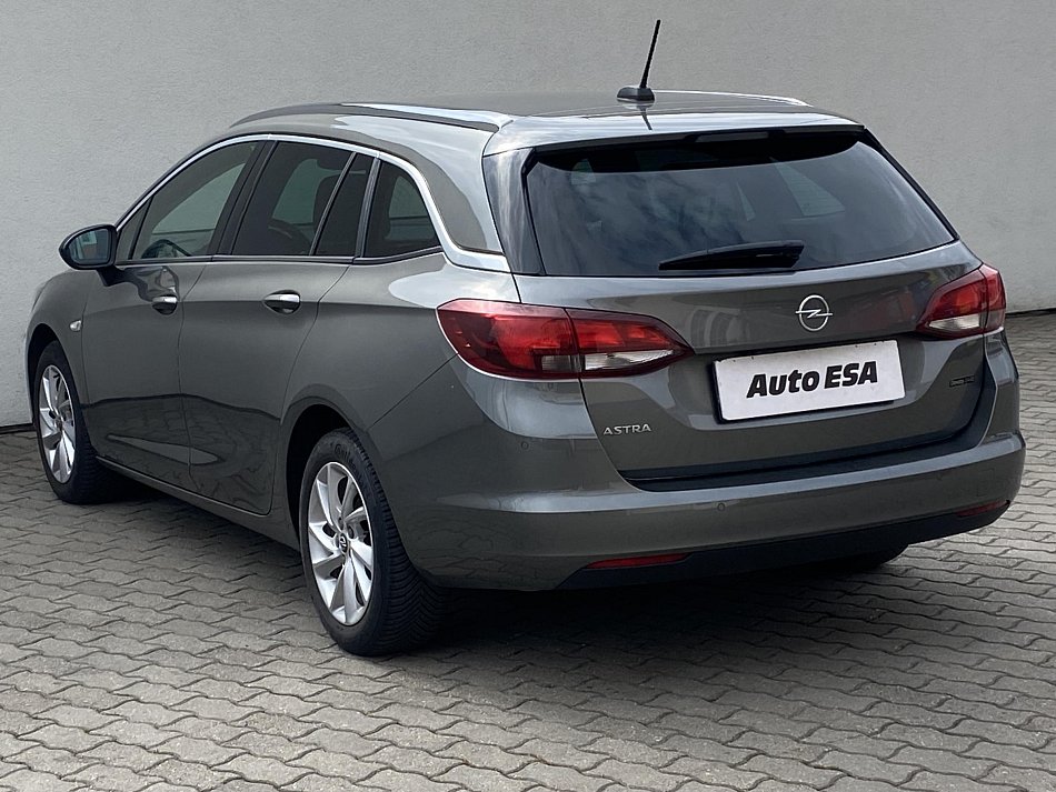 Opel Astra 1.5 CDTi 
