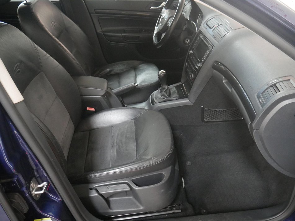 Škoda Octavia II 2.0 TDi  4x4