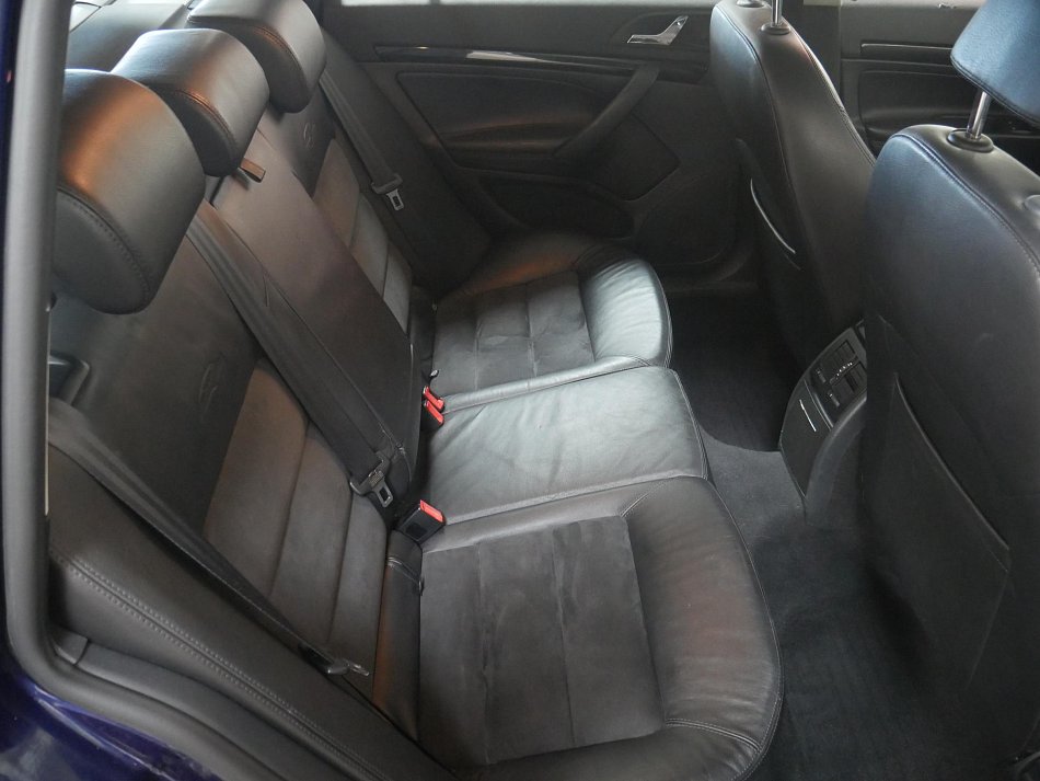 Škoda Octavia II 2.0 TDi  4x4