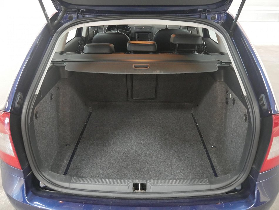 Škoda Octavia II 2.0 TDi  4x4