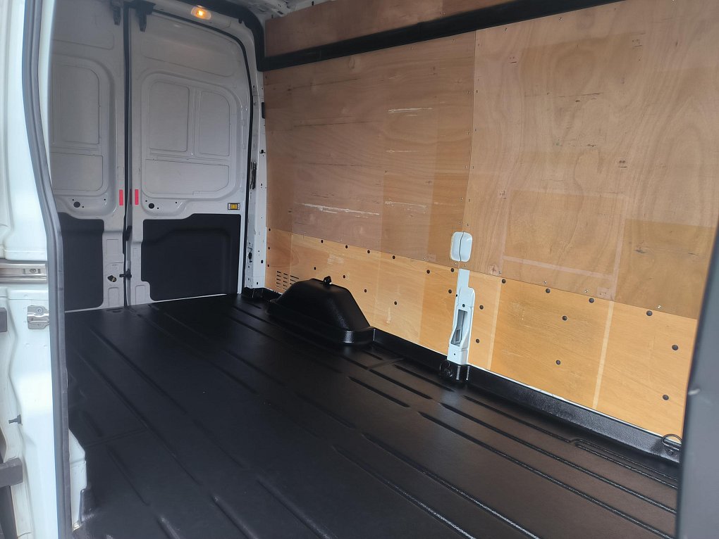 Ford Transit 2.0TDCi Trend L3H3