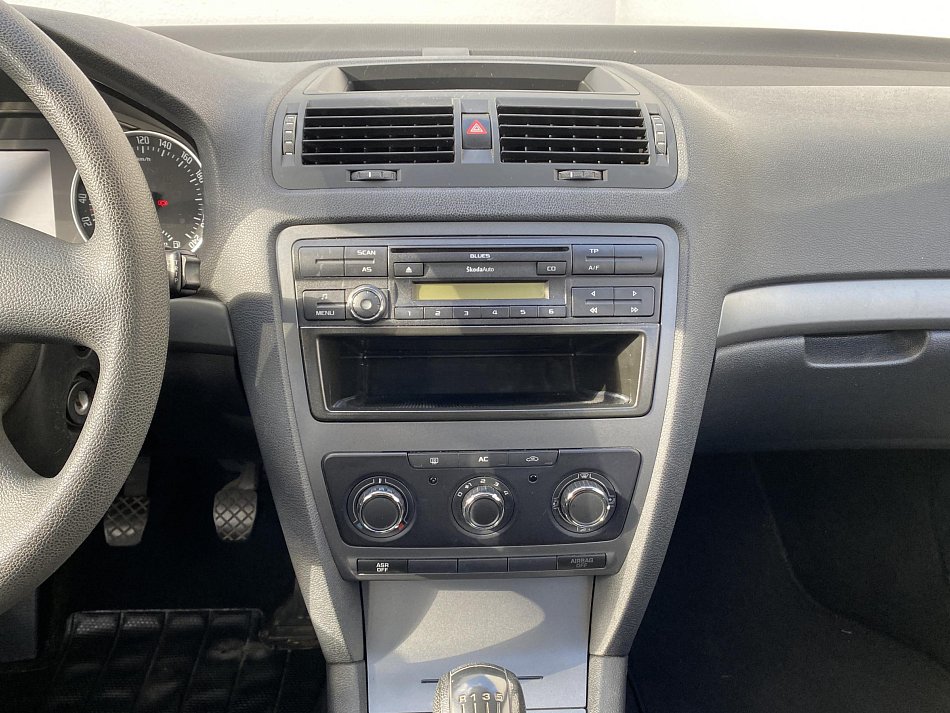 Škoda Octavia II 1.6 TDI 