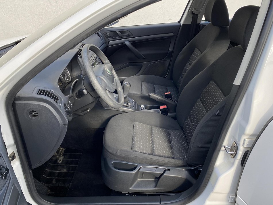 Škoda Octavia II 1.6 TDI 