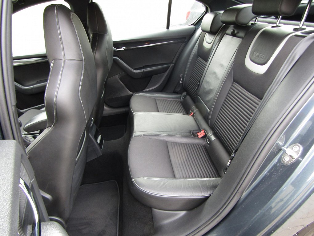 Škoda Octavia III 2.0 TDi RS