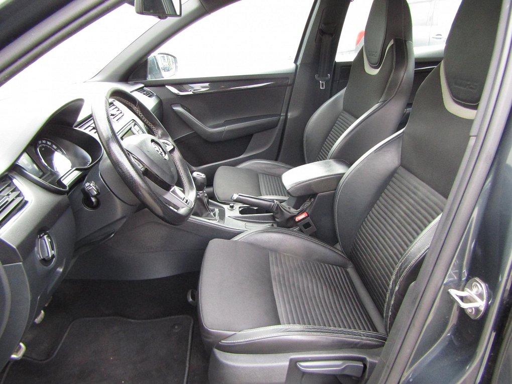 Škoda Octavia III 2.0 TDi RS