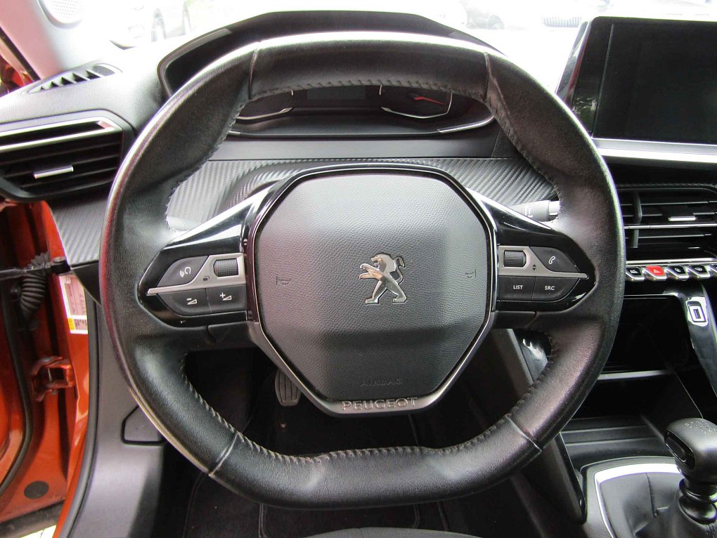Peugeot 2008 1.2PT 