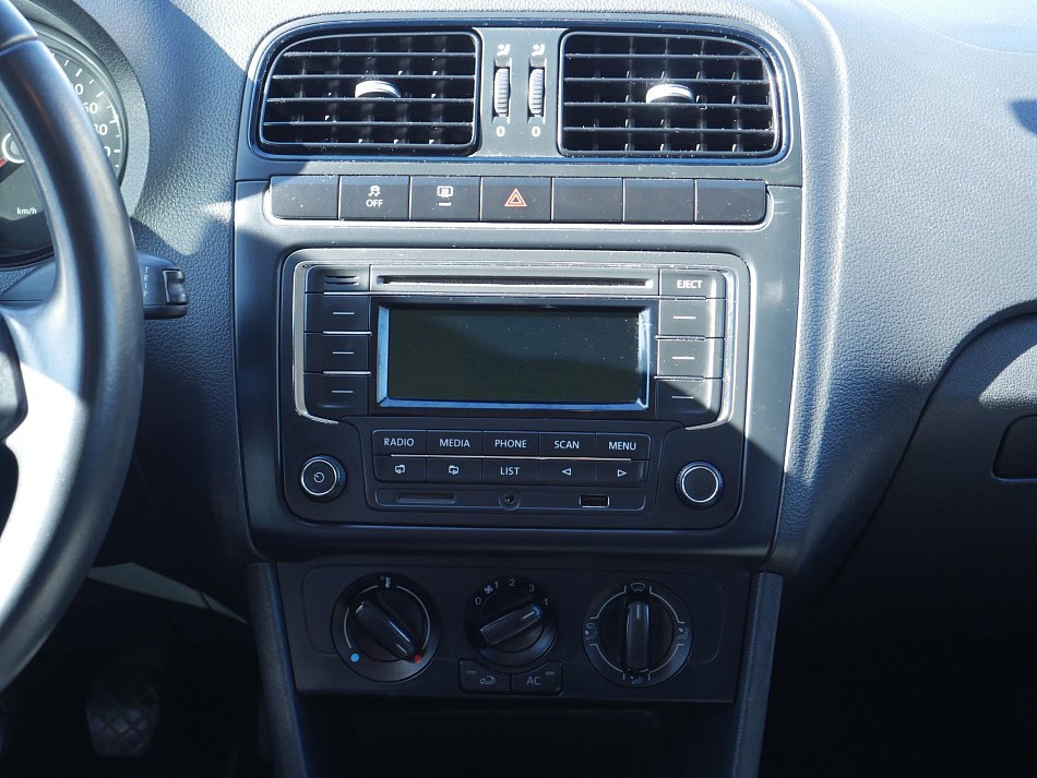 Volkswagen Polo 1.2 i 