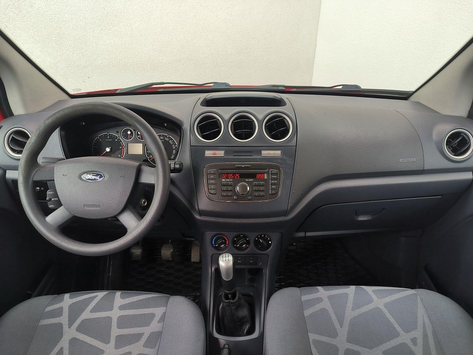 Ford Tourneo Connect 1.8TDCi  L2H2