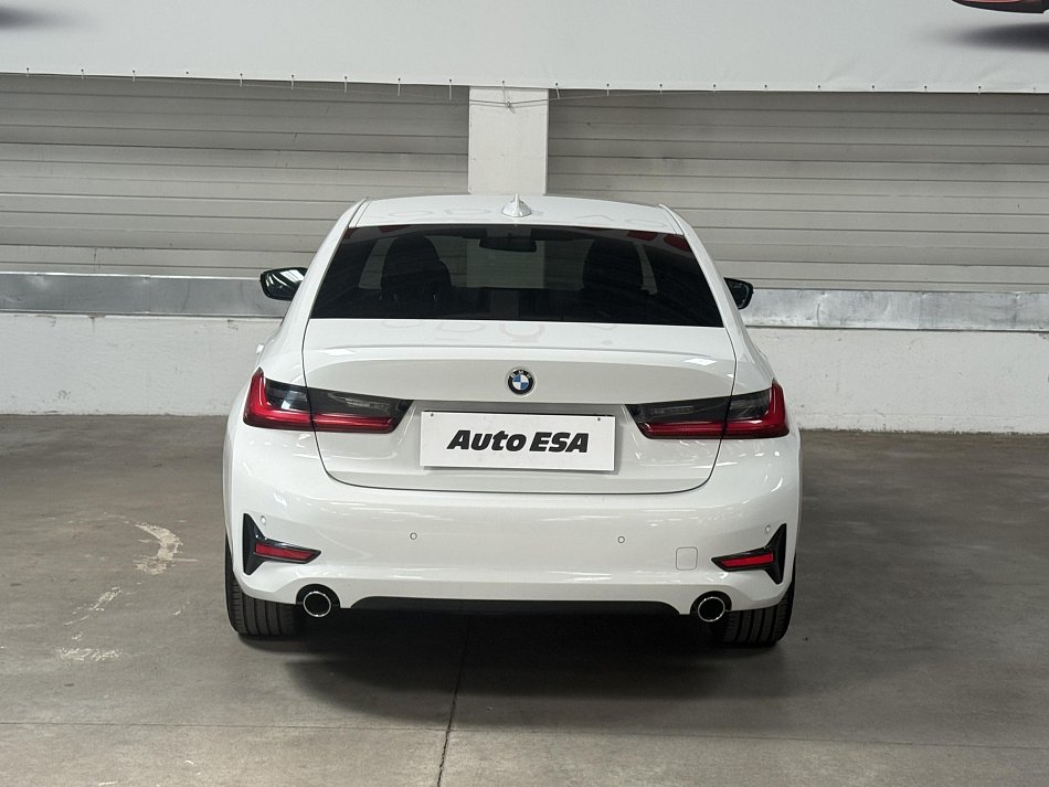 BMW Řada 3 2.0 D 