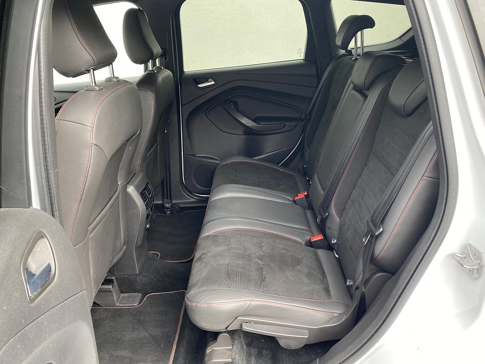 Ford Kuga 1.5 EB ST-Line