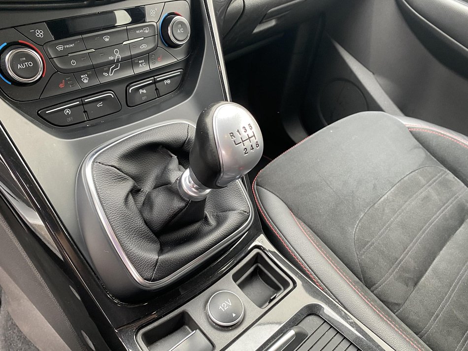 Ford Kuga 1.5 EB ST-Line