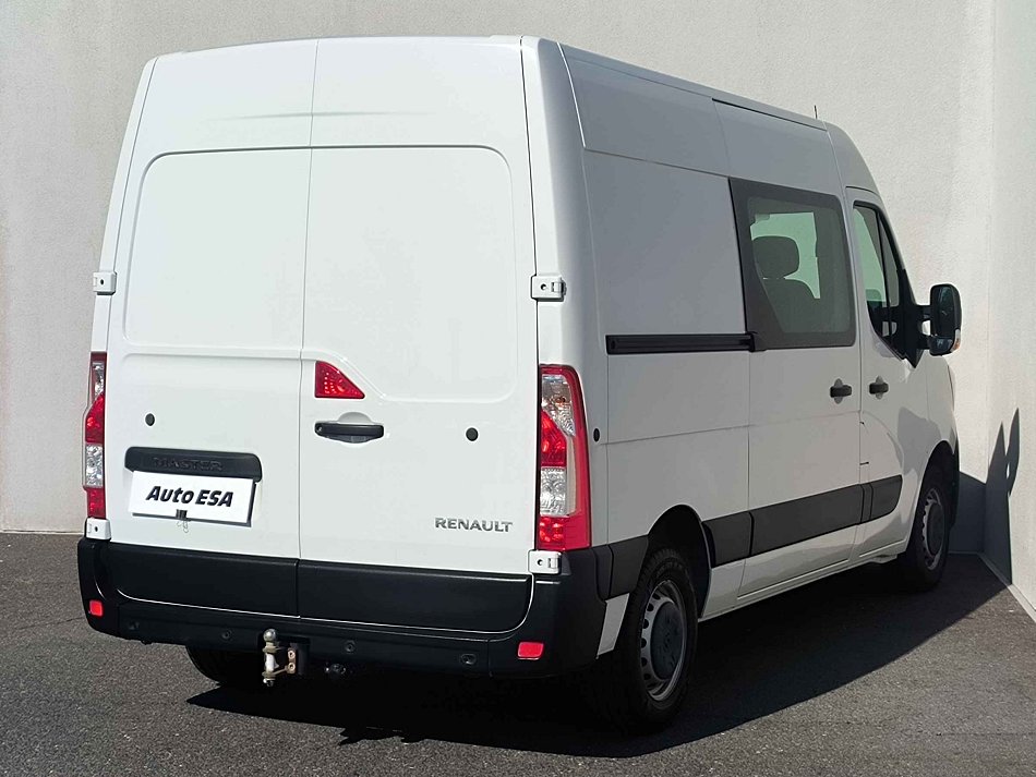 Renault Master 2.3dCi  L2H2 7míst