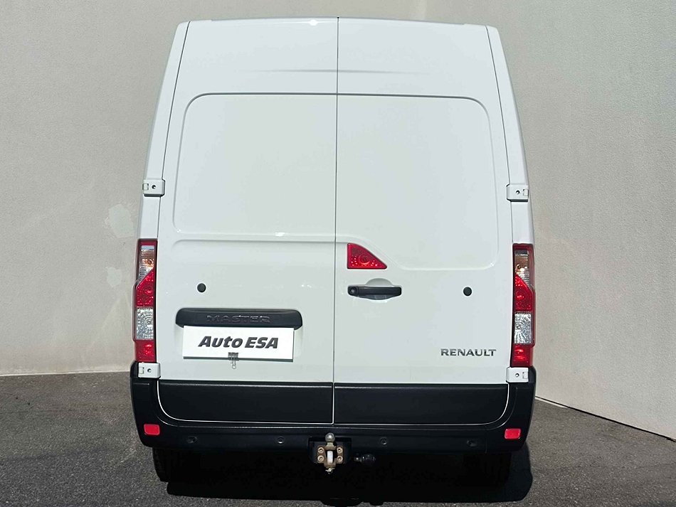 Renault Master 2.3dCi  L2H2 7míst