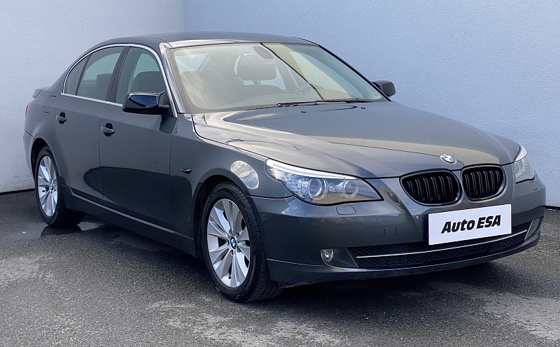 BMW Řada 5 3.0i  525i