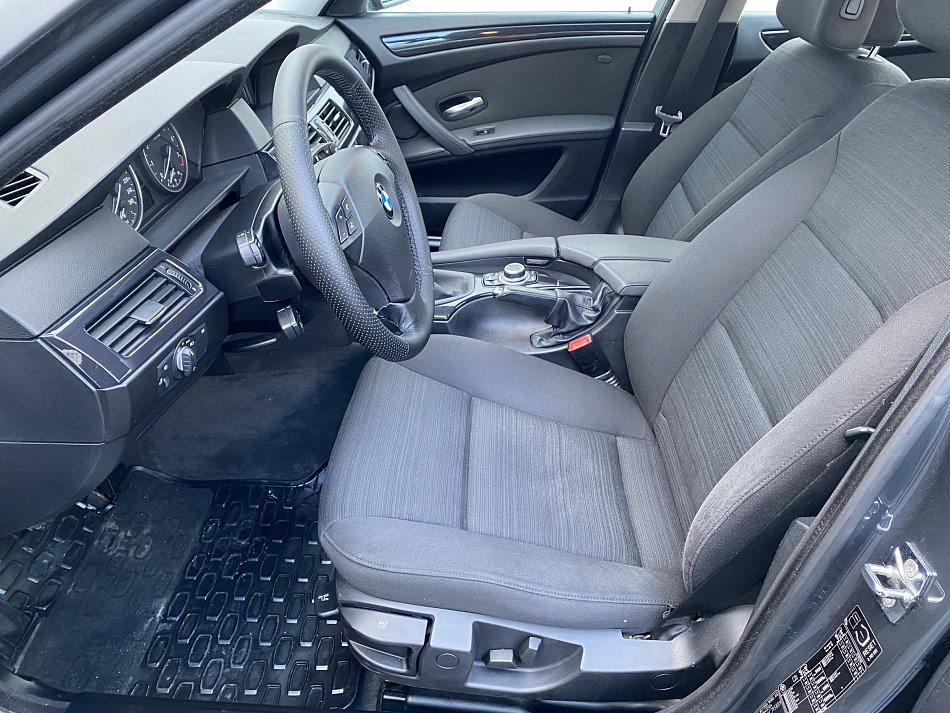 BMW Řada 5 3.0i  525i