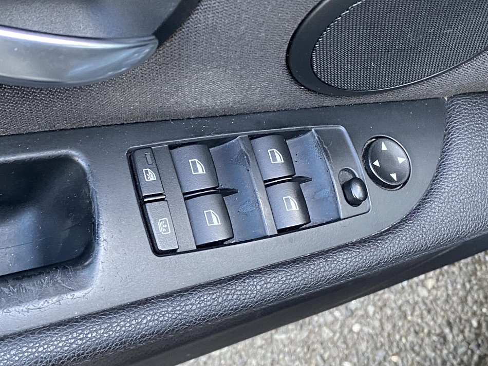 BMW Řada 5 3.0i  525i