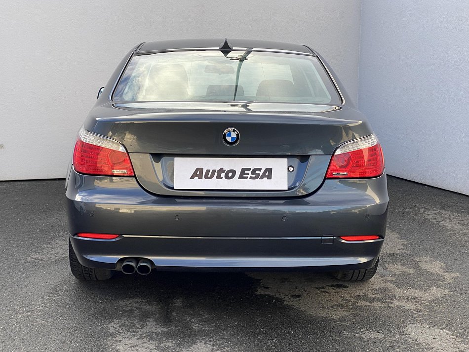 BMW Řada 5 3.0i  525i
