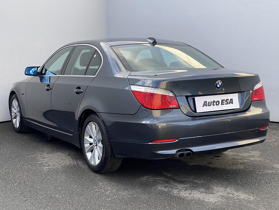BMW Řada 5 3.0i  525i