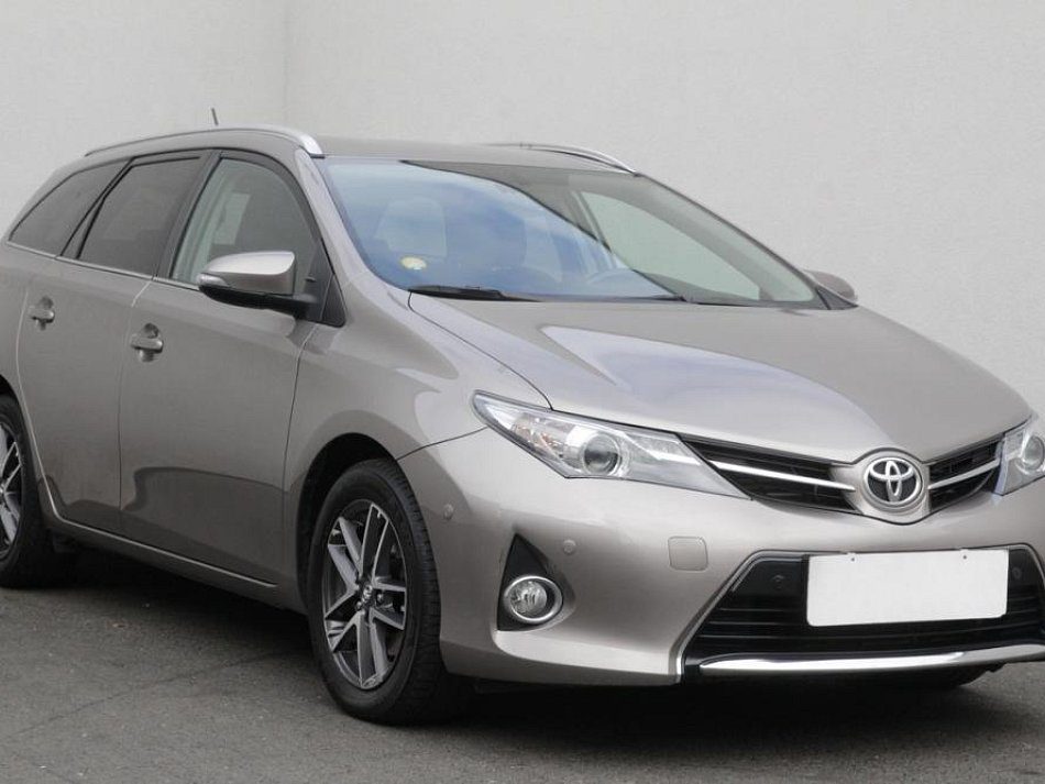 Toyota Auris 1.6VVTi 