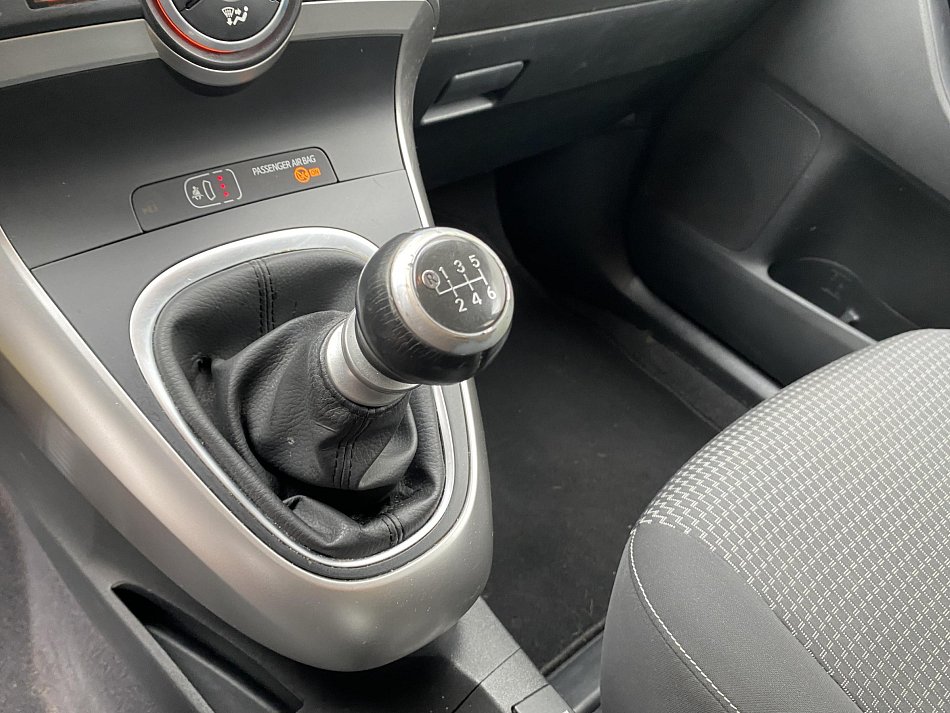 Toyota Verso 1.8i 