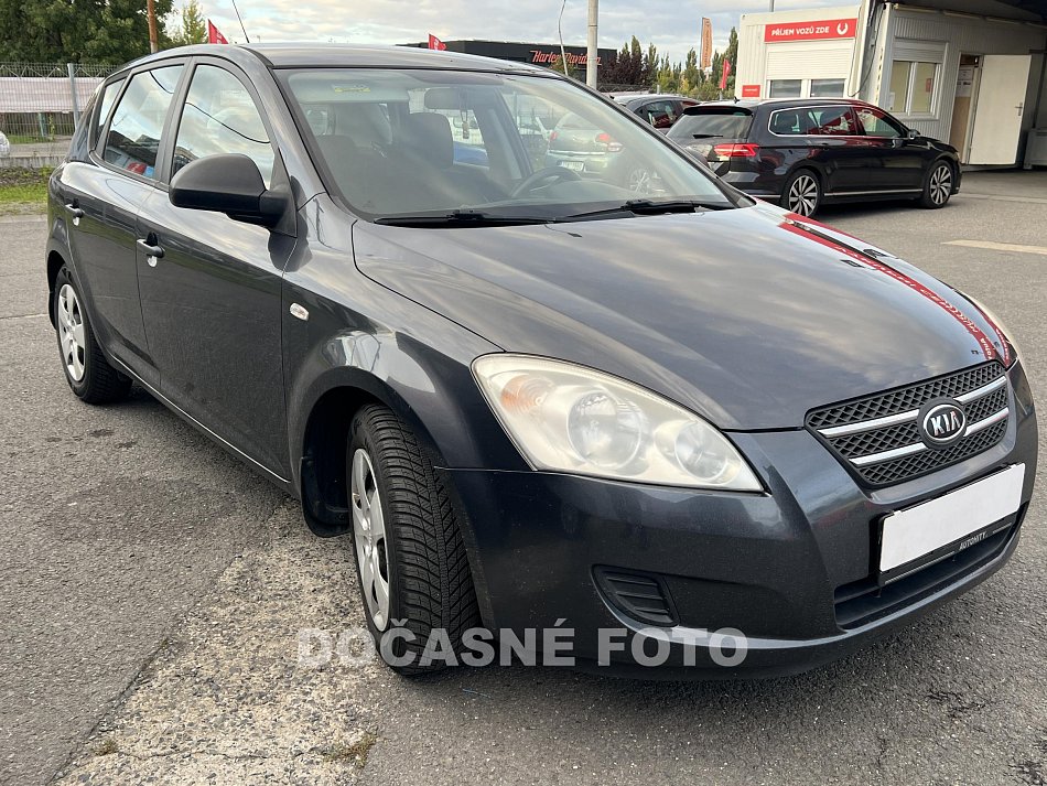 Kia Ceed 1.4 i 