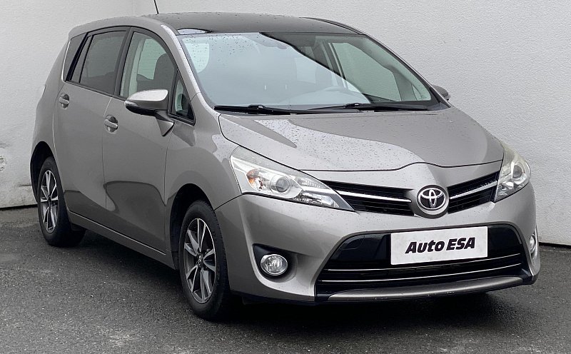 Toyota Verso 1.8i 