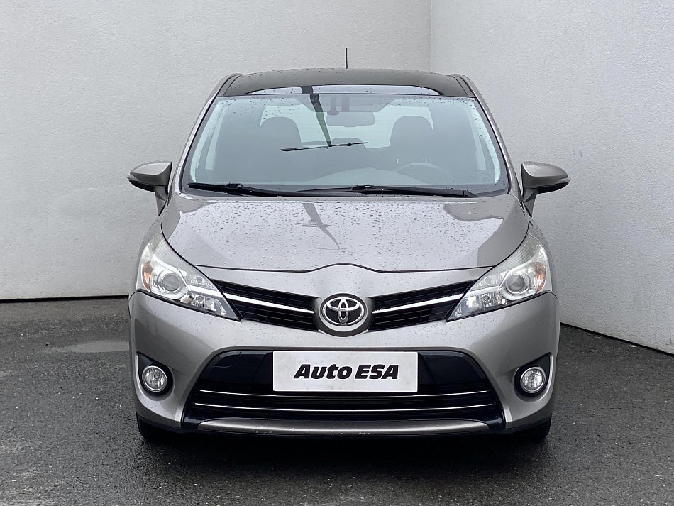 Toyota Verso 1.8i 
