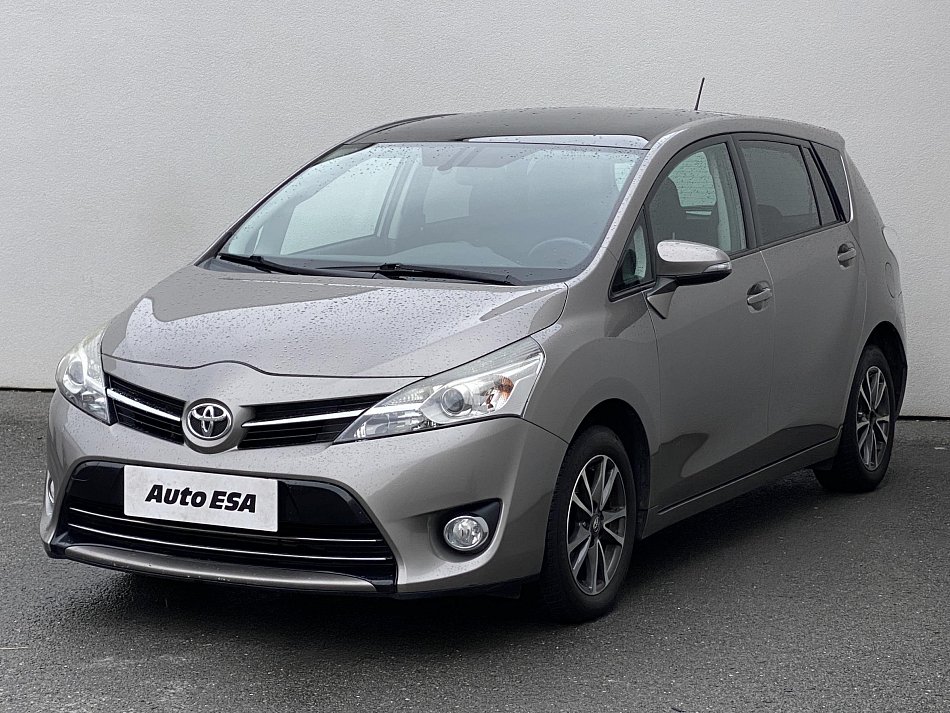 Toyota Verso 1.8i 
